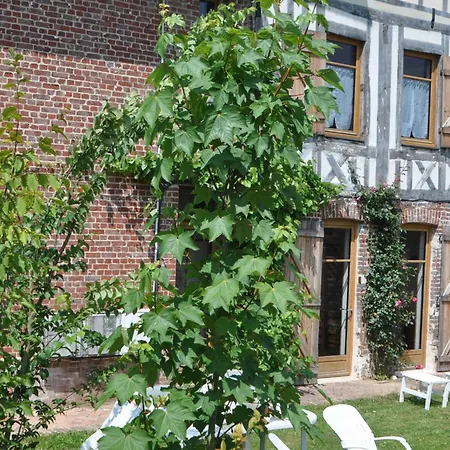 Holiday home Au Chateau Des Ifs *