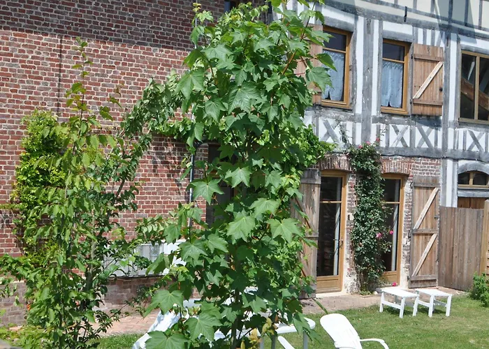 Holiday home Au Chateau Des Ifs *