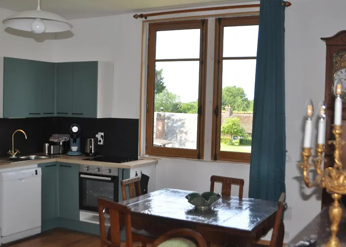 Au Chateau Des Ifs Holiday home